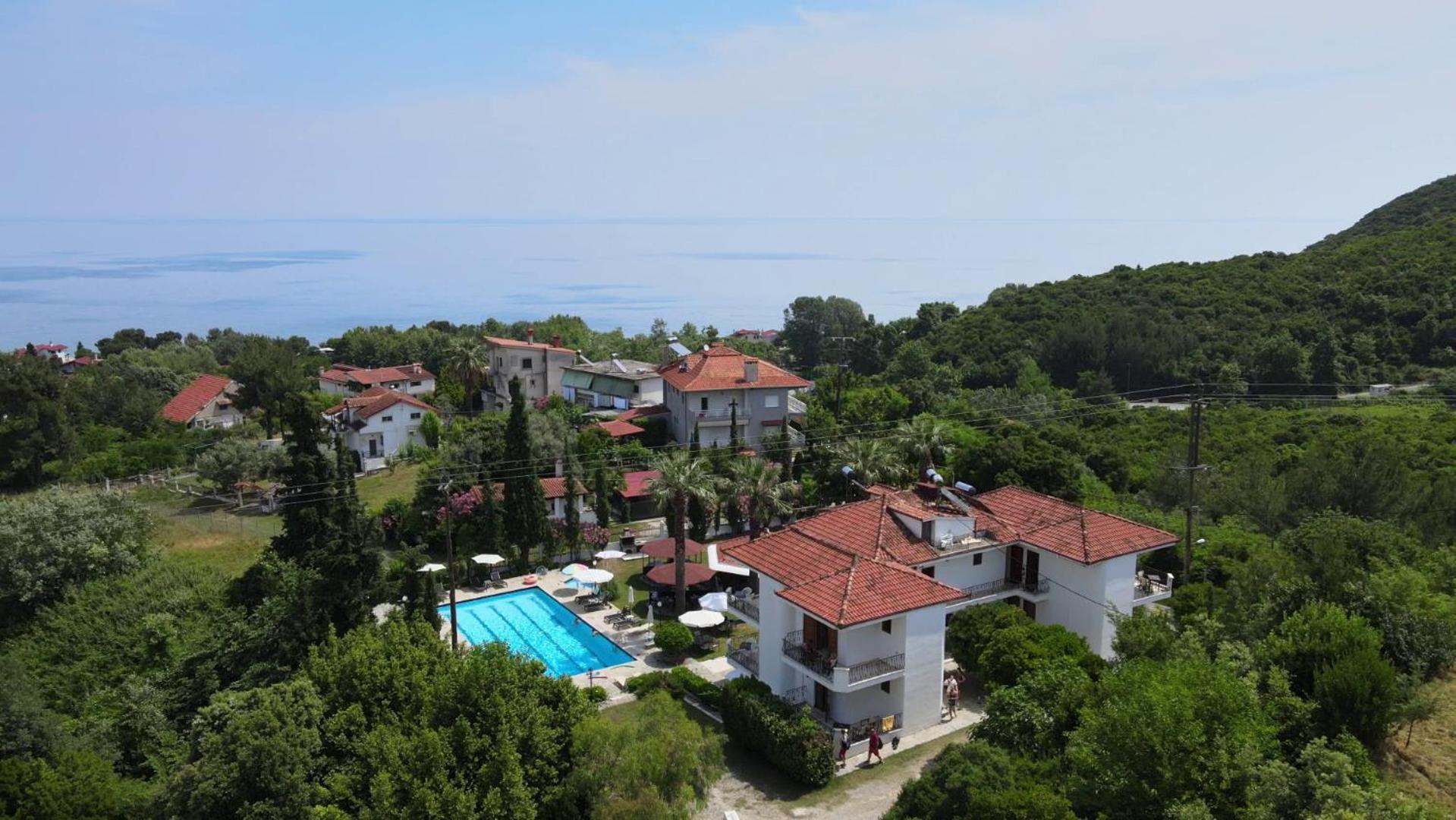 Irida Rooms 'N' Pool Paralía Panteleímonos Eksteriør bilde