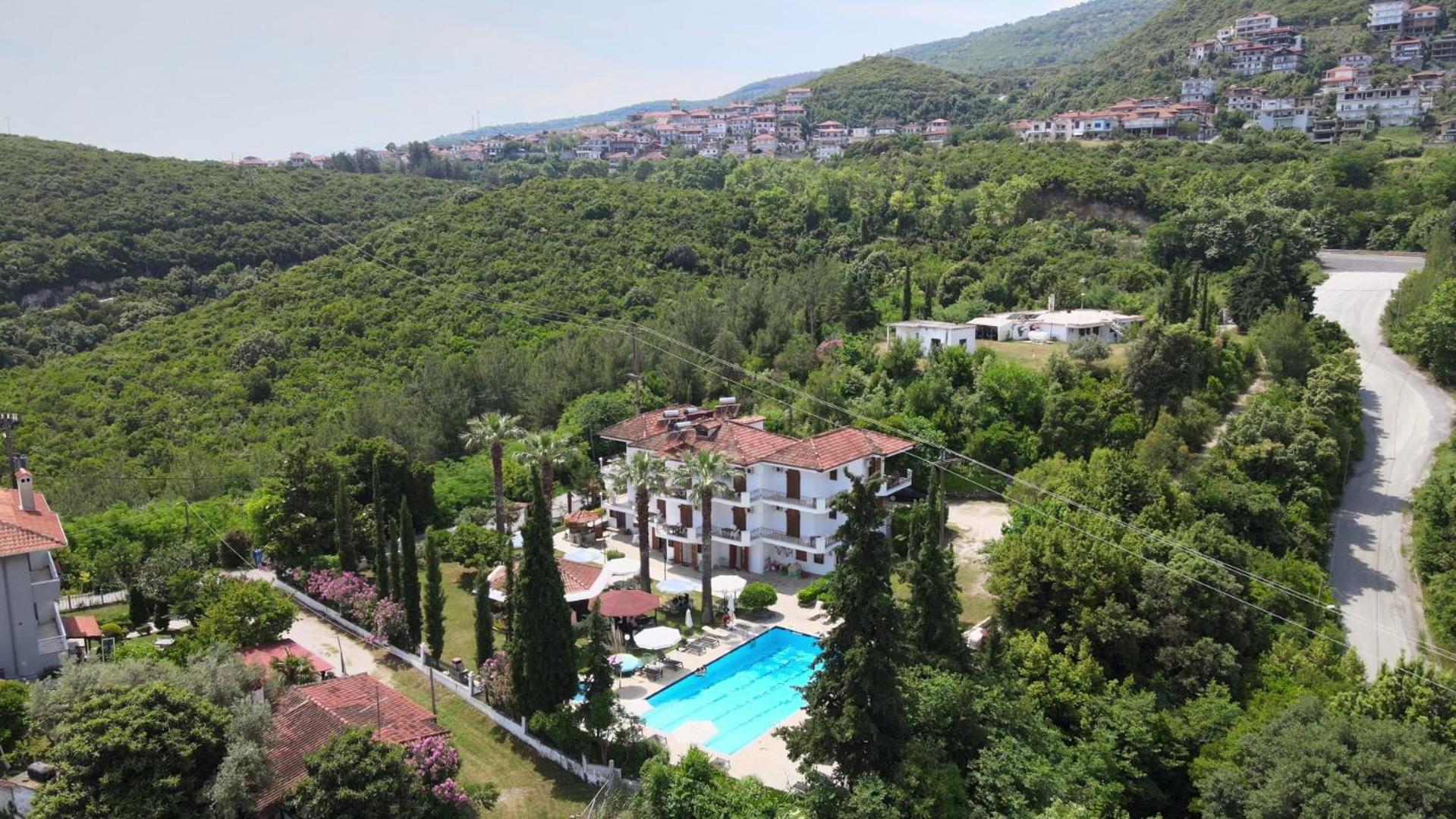 Irida Rooms 'N' Pool Paralía Panteleímonos Eksteriør bilde